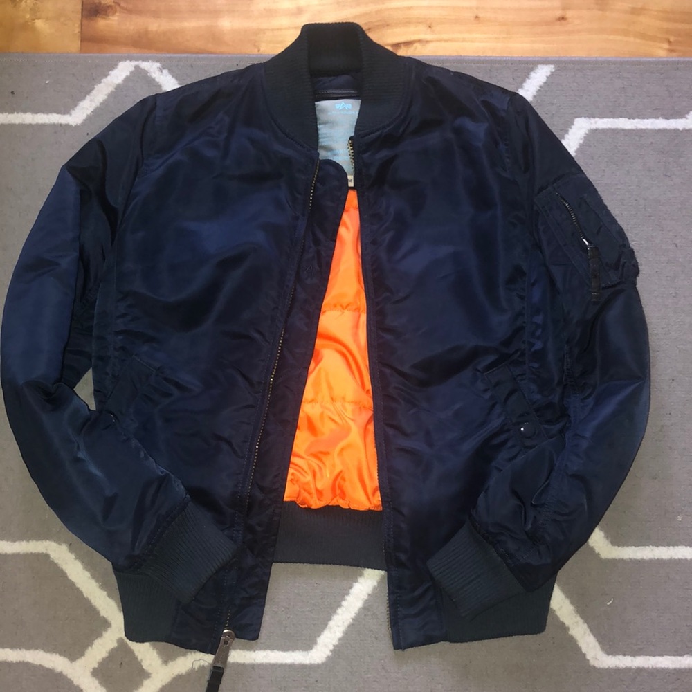 Navy blue Alpha Industries M-1 bomber